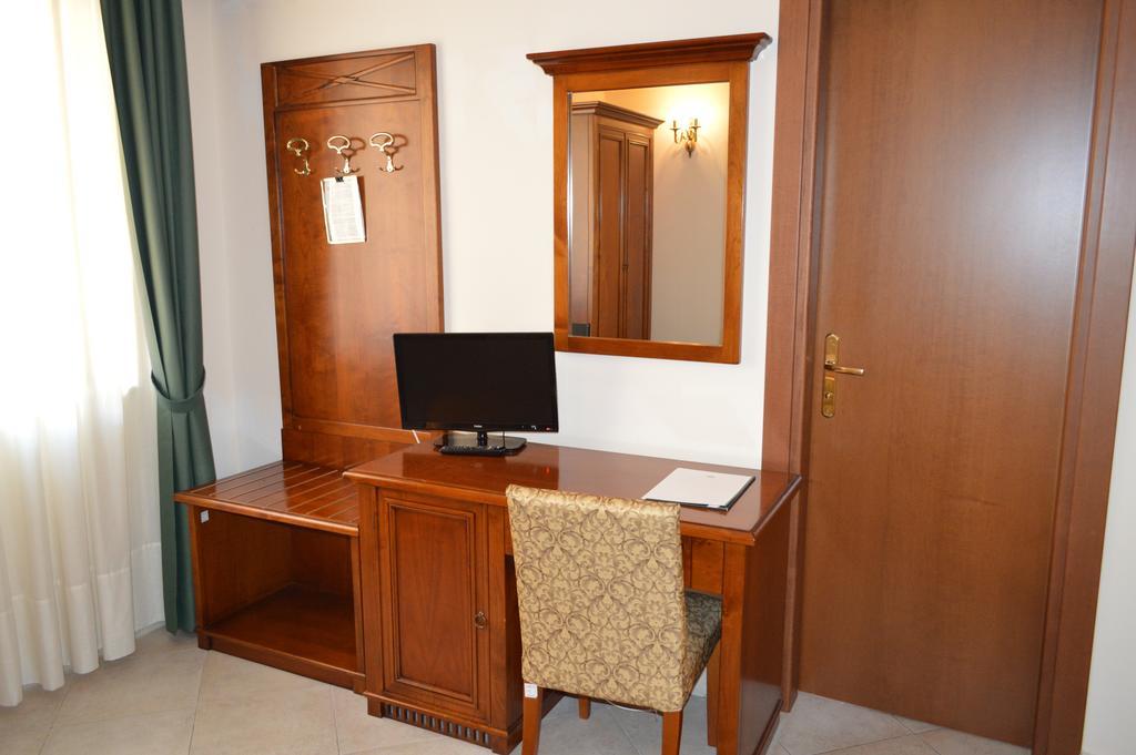 Hotel Delle Palme ファルコーネ 部屋 写真